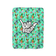 Livin' Aloha Sherpa Fleece Blanket (Teal Pineapple)