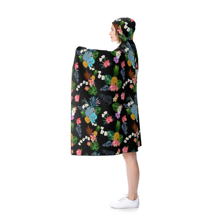 Surf Poncho (Black Pineapple) - Livin&